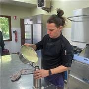 Jeune chef cuisinier fort de 20 ans d’expérience vous propose ses cours de cuisine divers et variés